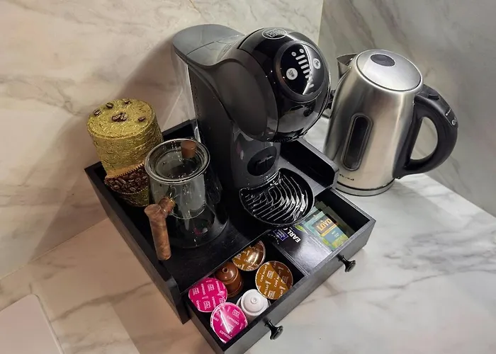 Boutique Duplex Retreat In Апартаменты